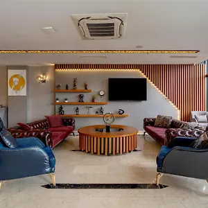 https://mitte-port-hotel-konak-izmir.hotelsofizmir.com